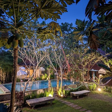 Astuti Gallery Homestay Yogyakarta Luaran gambar