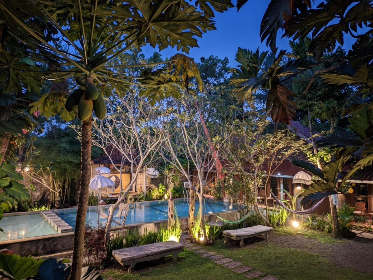 Astuti Gallery Homestay Yogyakarta Luaran gambar