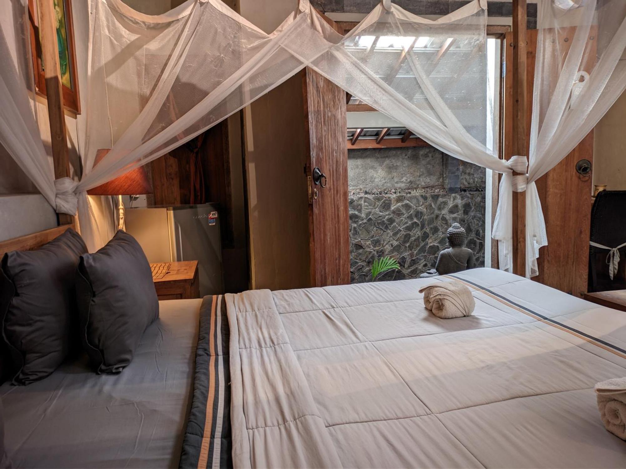 Astuti Gallery Homestay Yogyakarta Luaran gambar
